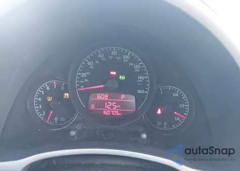 2012 Volkswagen Beetle 2.5L z USA, uszkodzony, nr VIN 3VWJX7AT3CM607431